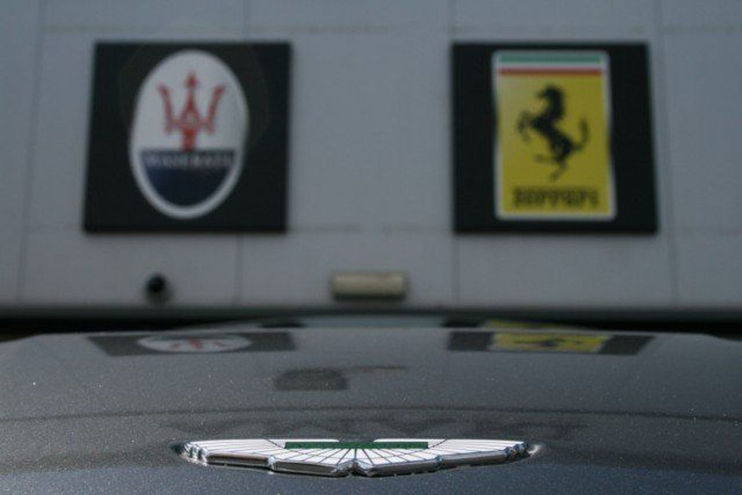 ASTON MARTIN Coupe V8 Vantage(WE HAVE TWO OF THESE FANTASTIC ASTONS IN STOCK NOW)