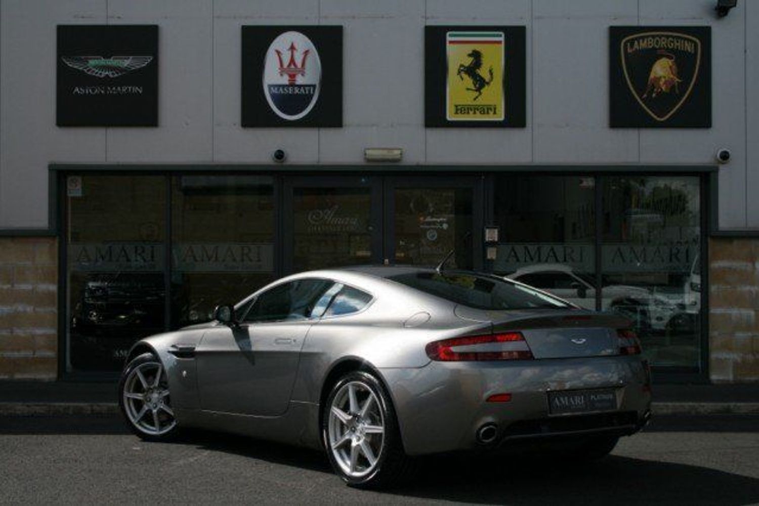 ASTON MARTIN Coupe V8 Vantage(WE HAVE TWO OF THESE FANTASTIC ASTONS IN STOCK NOW)