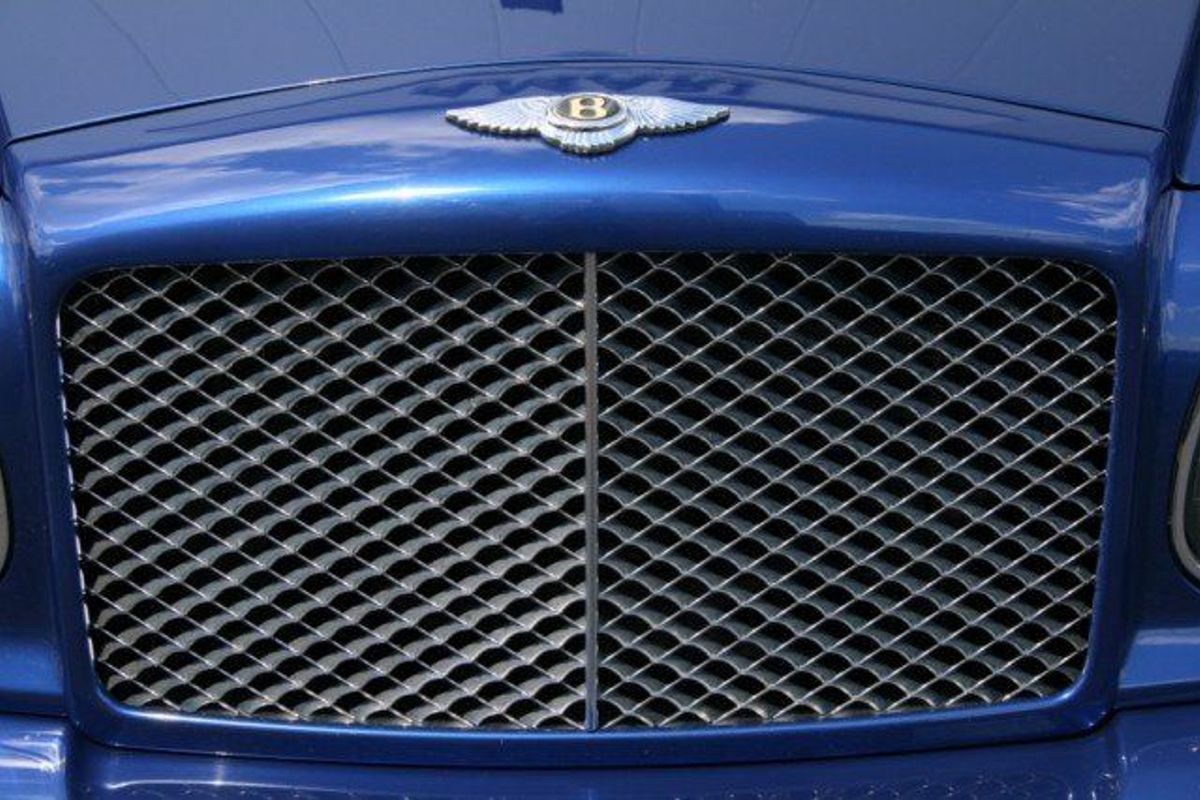 BENTLEY ARNAGE T STUNNING LOOKING CAR