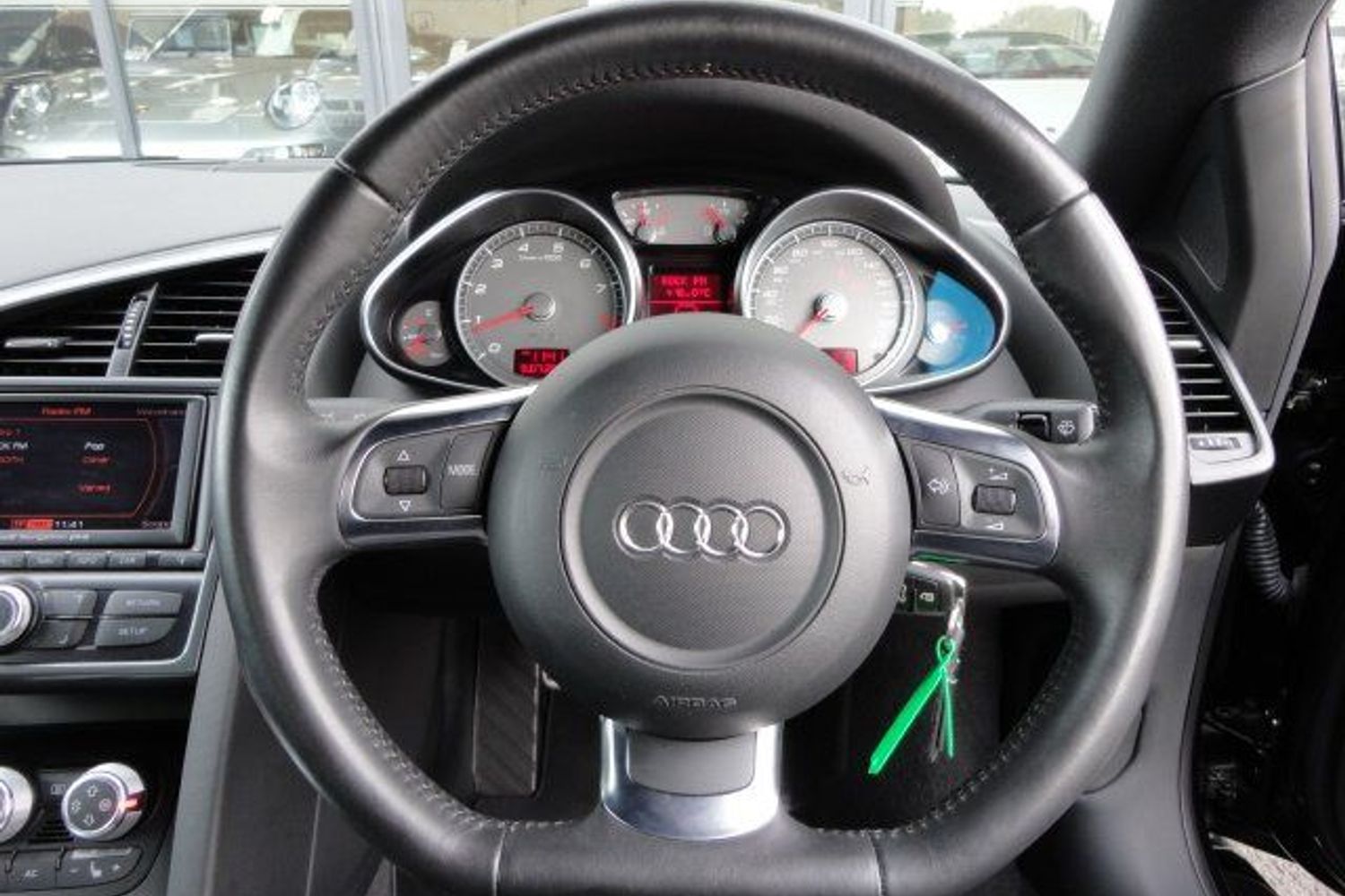 AUDI R8 V8 4.2 Quattro 6sp Manual