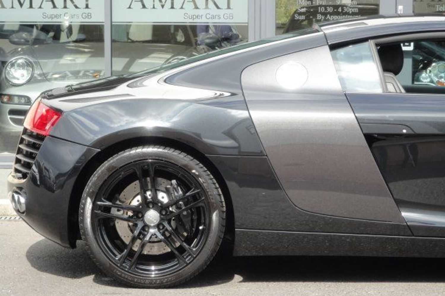 AUDI R8 V8 4.2 Quattro 6sp Manual