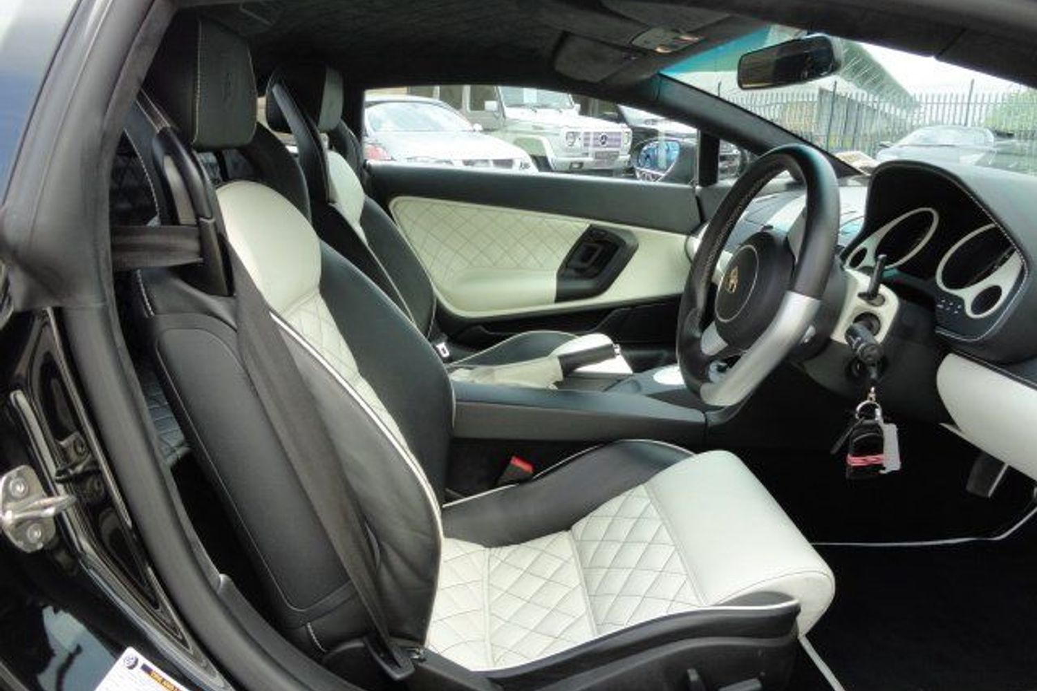 LAMBORGHINI GALLARDO E GEAR LIMITED EDITION "NERA No 172/185