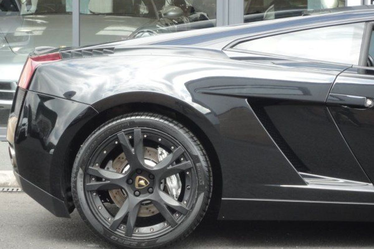 LAMBORGHINI GALLARDO E GEAR LIMITED EDITION "NERA No 172/185