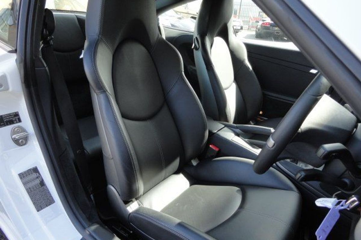 PORSCHE 997 911 CARRERA (WE HAVE SIX PORSCHE�S IN STOCK NOW)