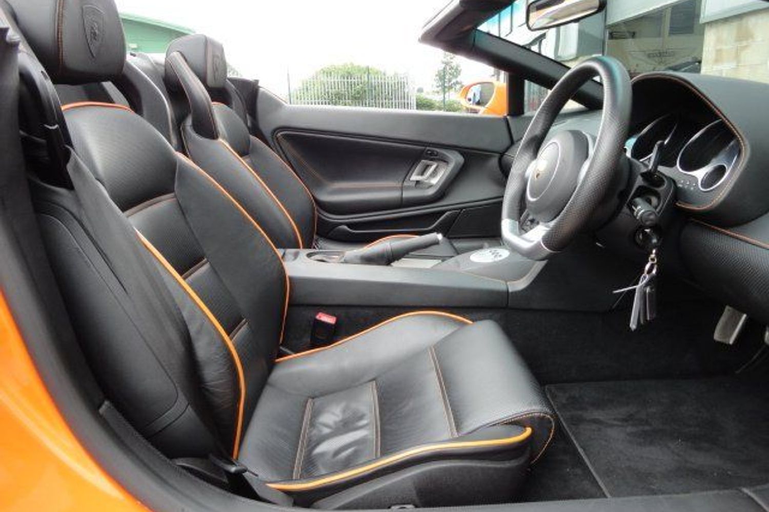LAMBORGHINI Gallardo Spyder E - Gear