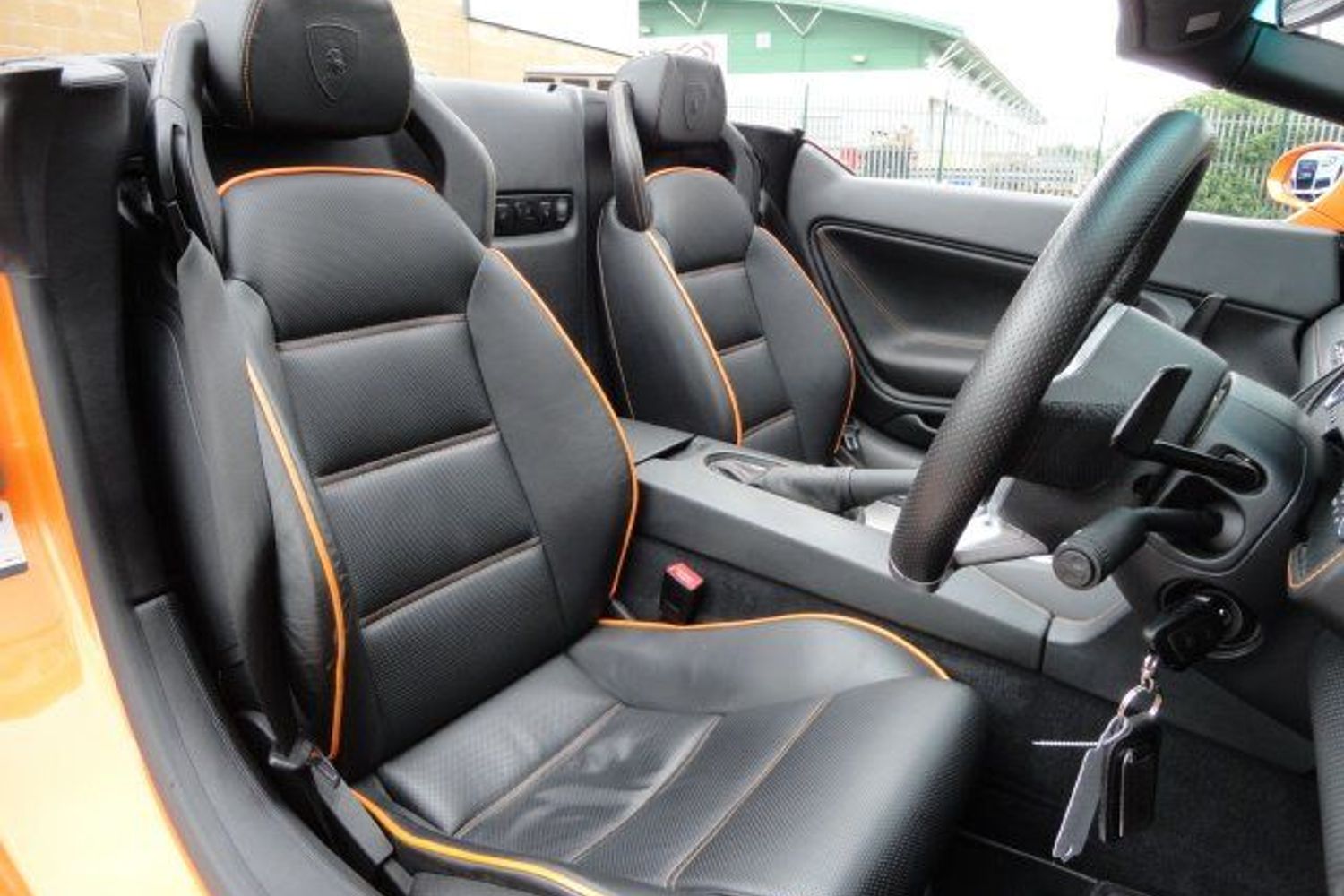 LAMBORGHINI Gallardo Spyder E - Gear