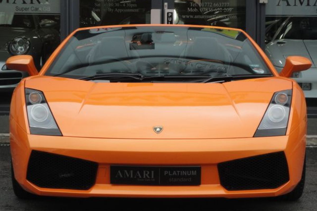 LAMBORGHINI Gallardo Spyder E - Gear