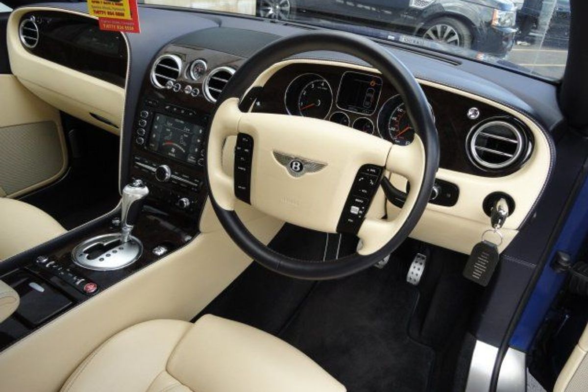 BENTLEY Continental GT MULLINER EDITION