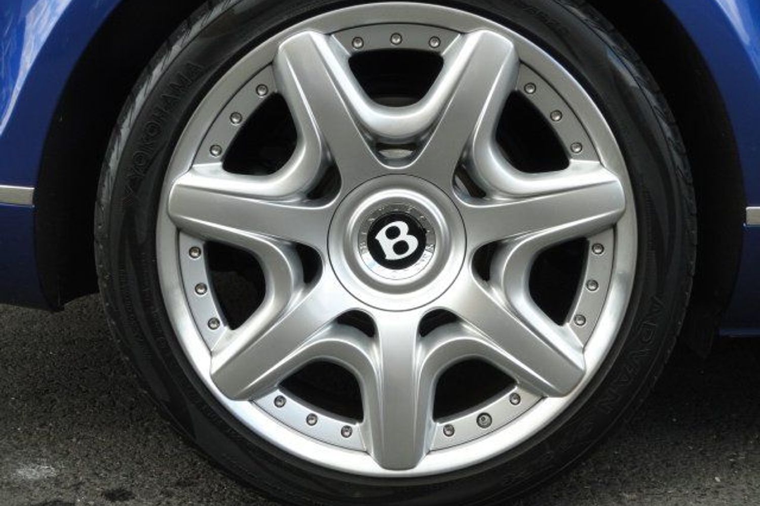 BENTLEY Continental GT MULLINER EDITION