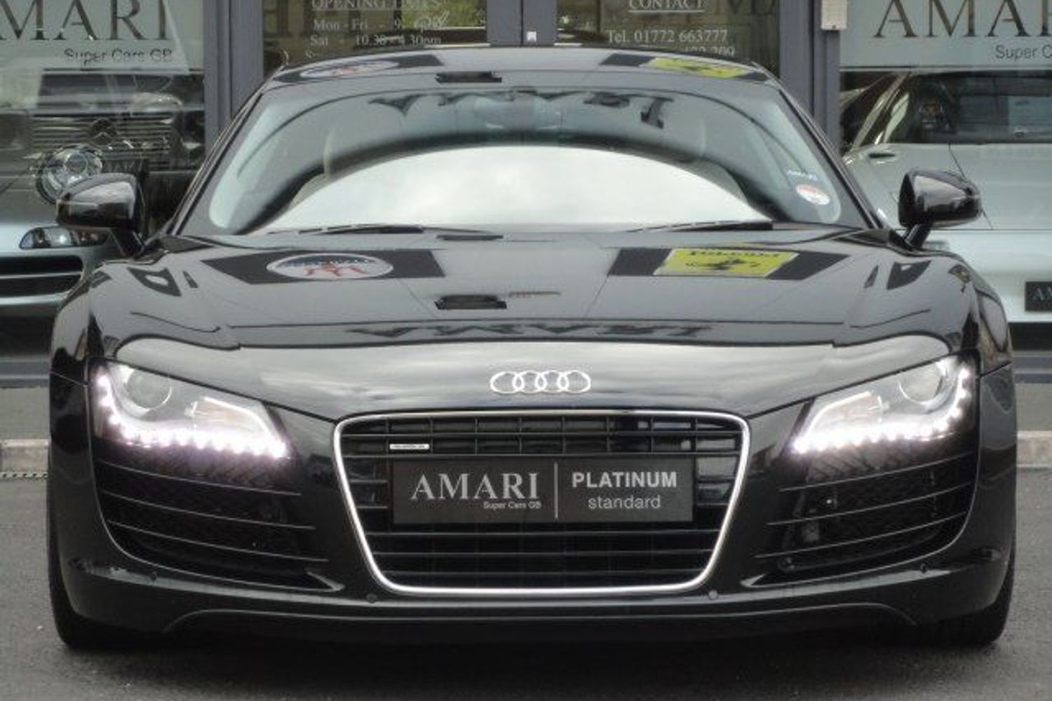 AUDI R8 V8 4.2 FSI 6sp Manual