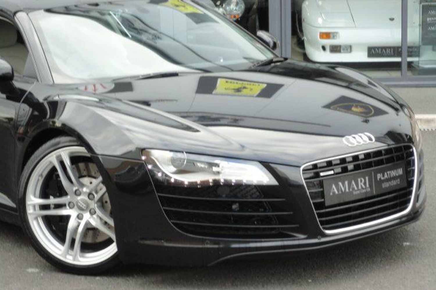 AUDI R8 V8 4.2 FSI 6sp Manual