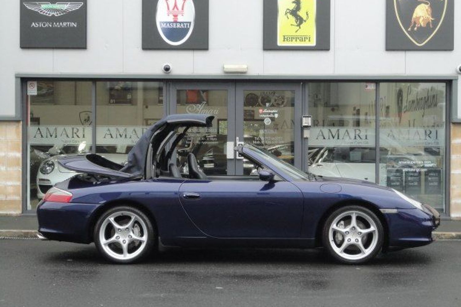 PORSCHE 911 3.6 Carrera 4