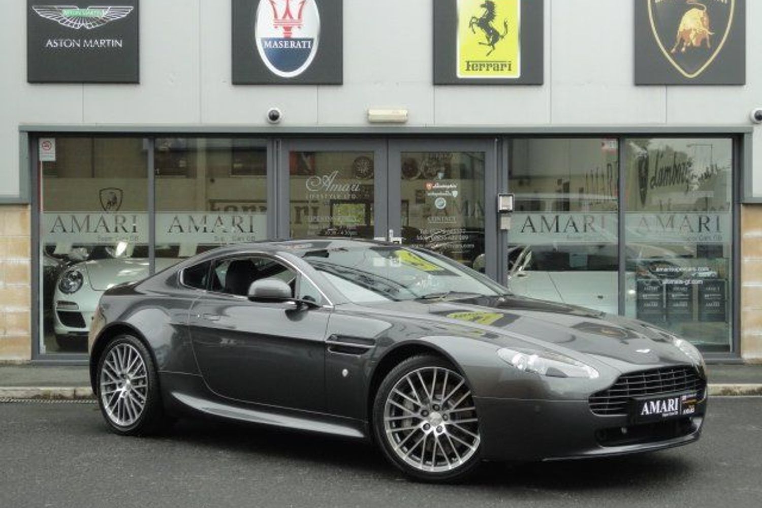 ASTON MARTIN AMV8 4.7 Vantage 11 Reg with 2500 miles only !!!!!