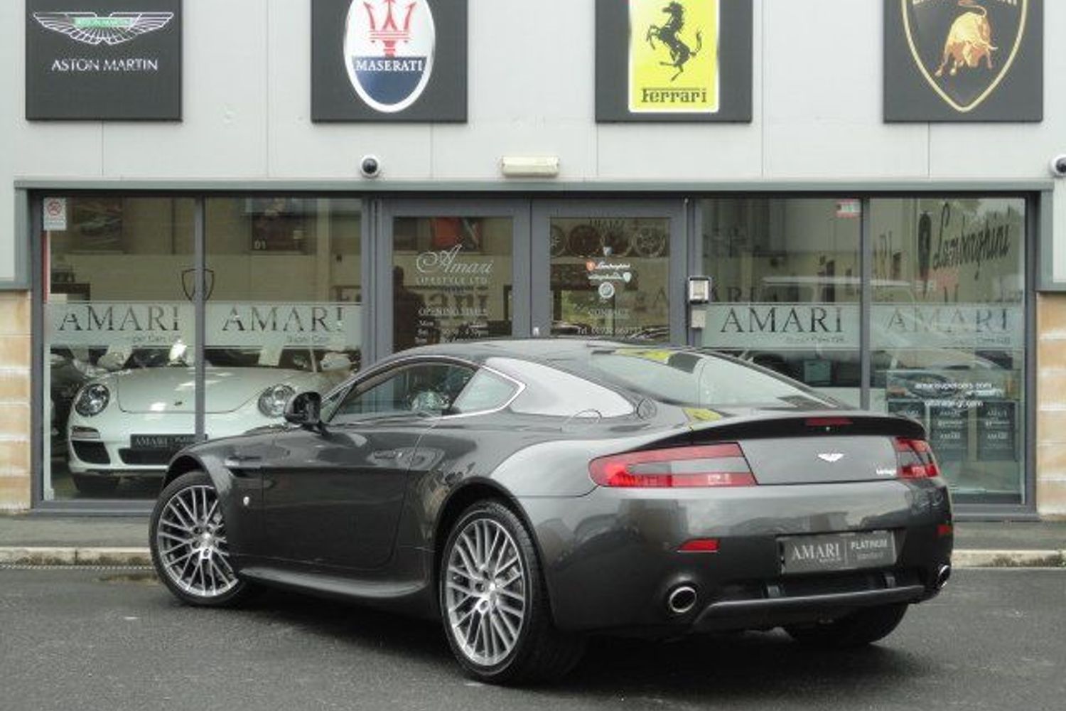 ASTON MARTIN AMV8 4.7 Vantage 11 Reg with 2500 miles only !!!!!