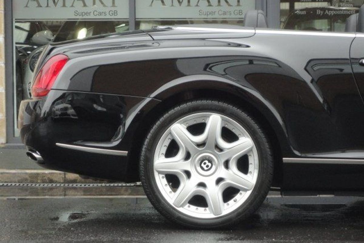 BENTLEY GTC Mulliner Choice Six GT�s & GTC�s