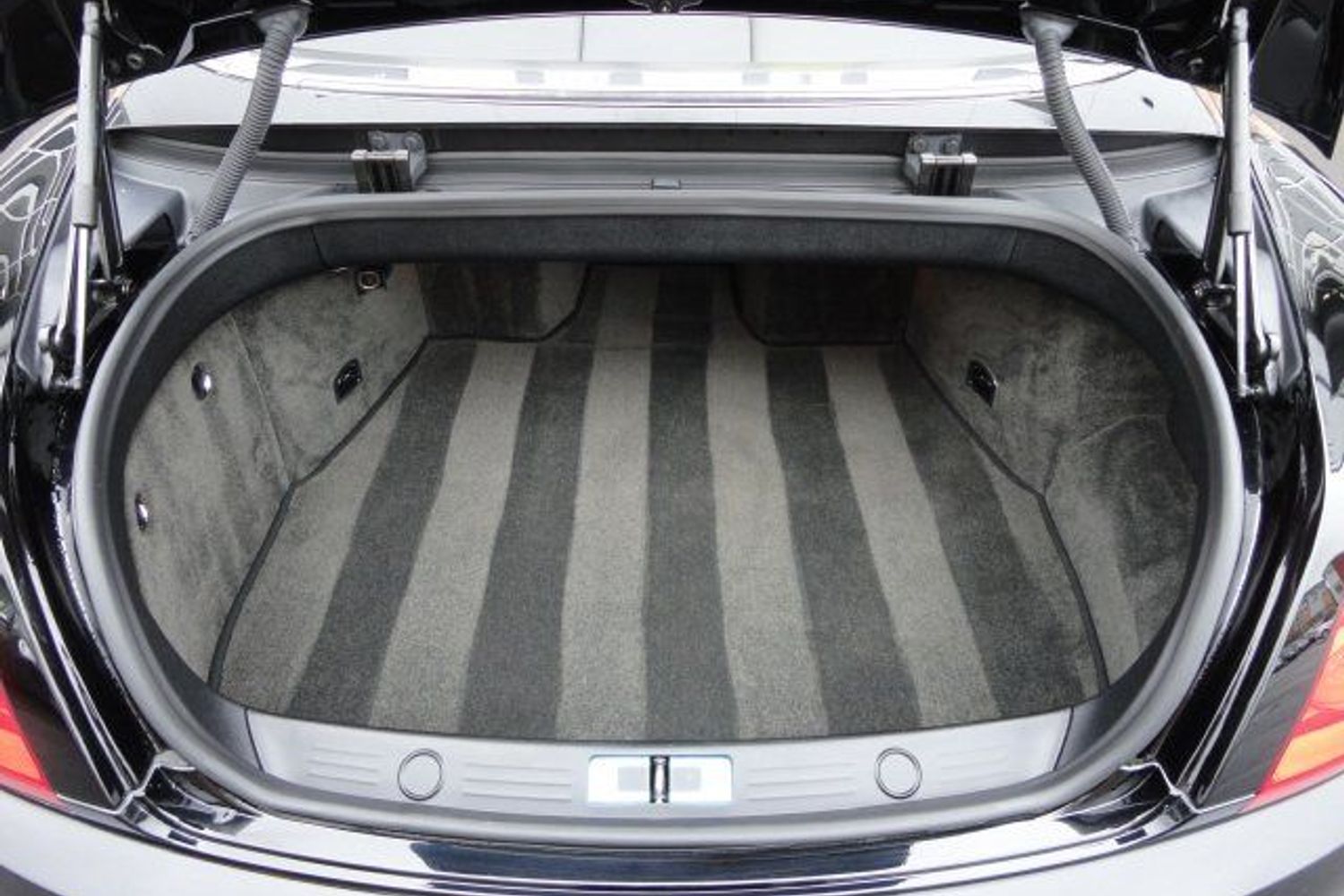 BENTLEY GTC Mulliner Choice Six GT�s & GTC�s