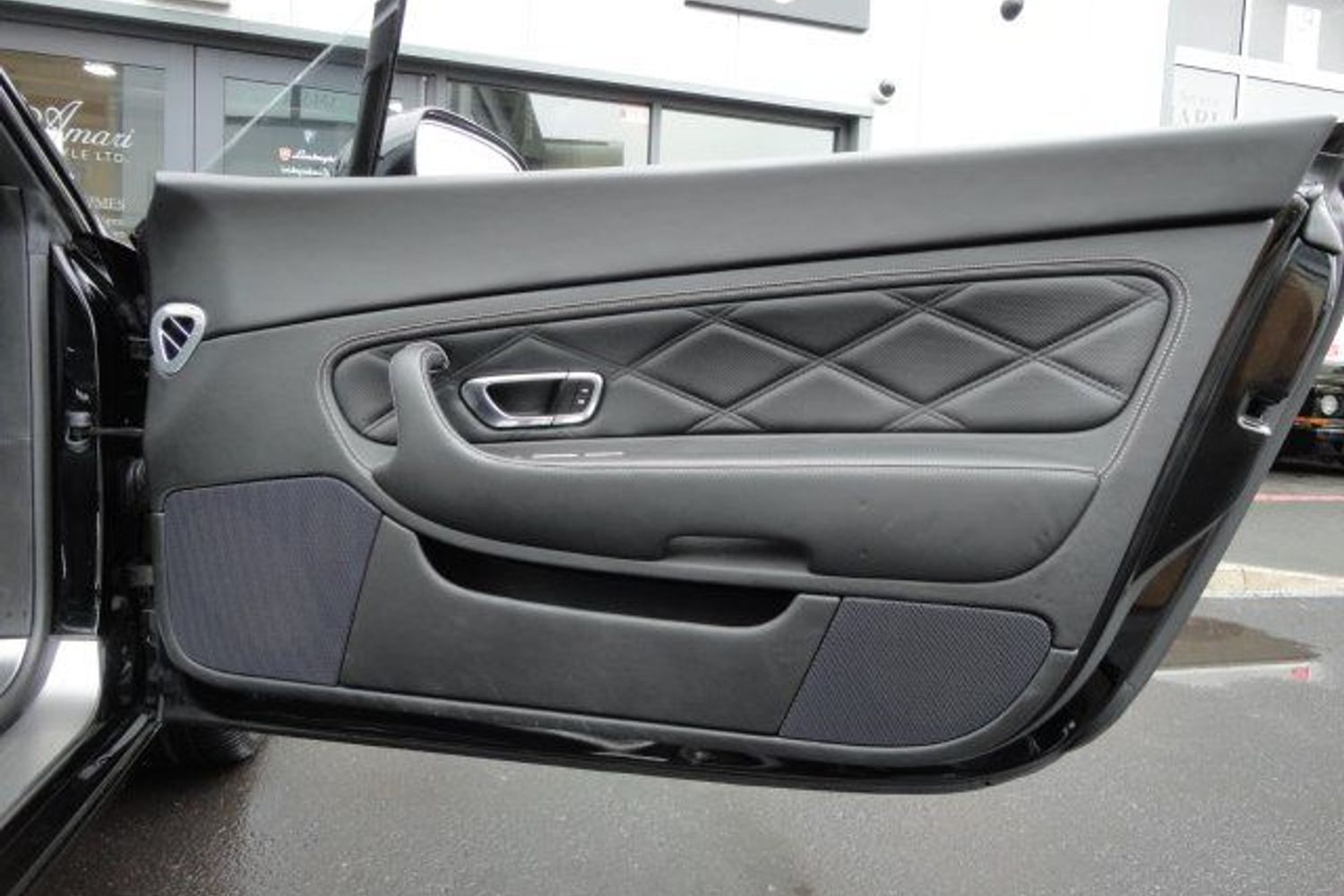 BENTLEY GTC Mulliner Choice Six GT�s & GTC�s