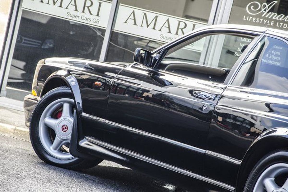 BENTLEY Continental T SWB Wide Body Full Flair Arched