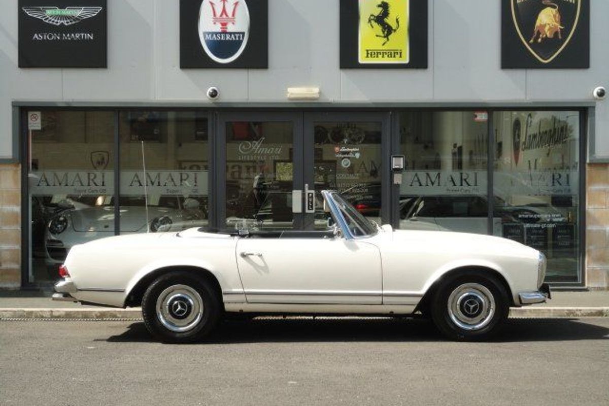 MERCEDES-BENZ 230 SL PAGODA "owned by Britt Ekland "