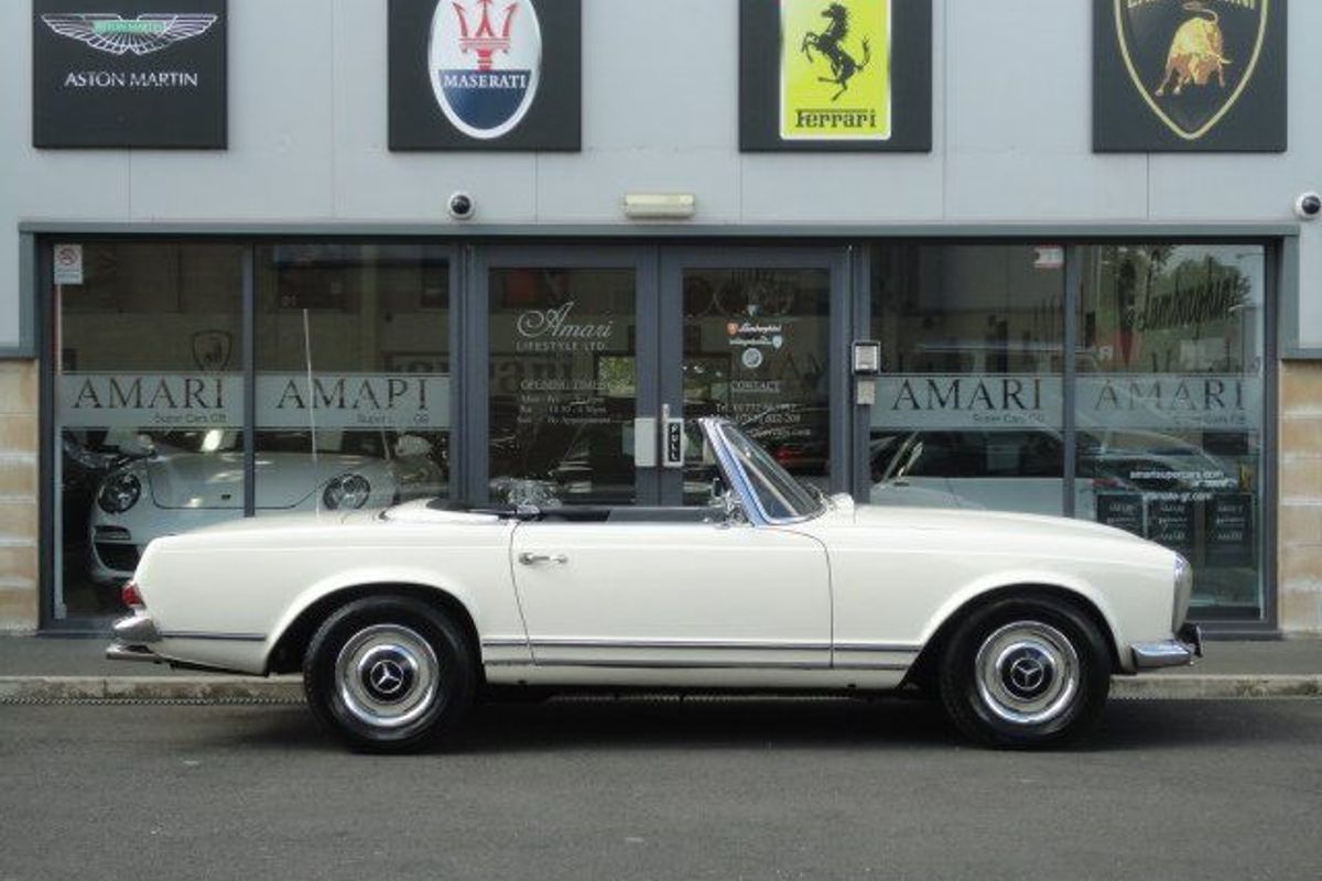 MERCEDES-BENZ 230 SL PAGODA "owned by Britt Ekland "