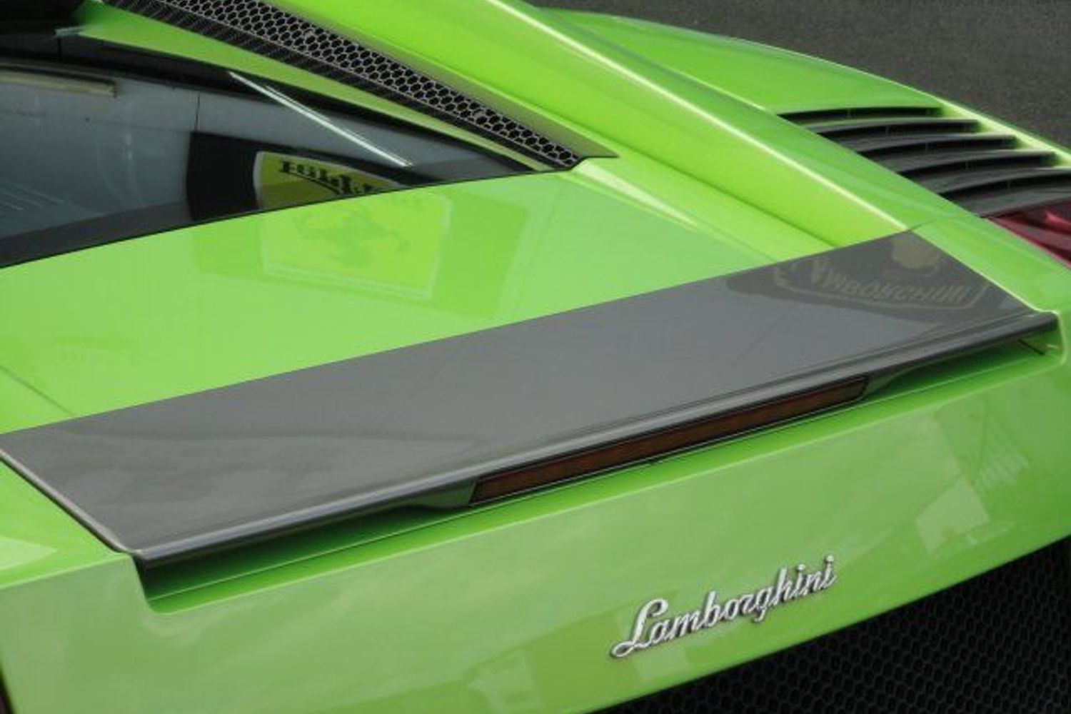 LAMBORGHINI Gallardo E-Gear 520 Bhp Absolutely Crazy !!!!