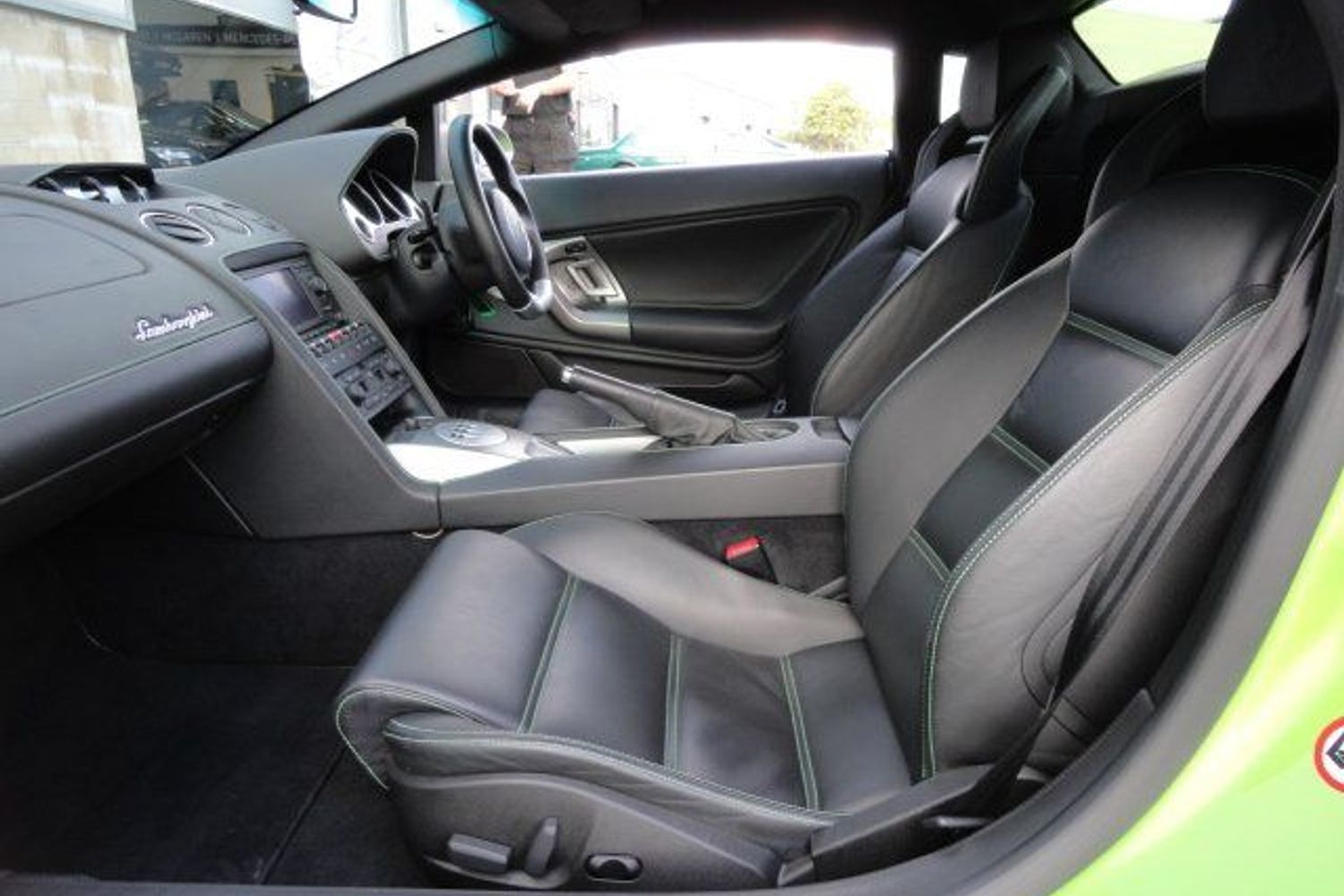 LAMBORGHINI Gallardo E-Gear 520 Bhp Absolutely Crazy !!!!
