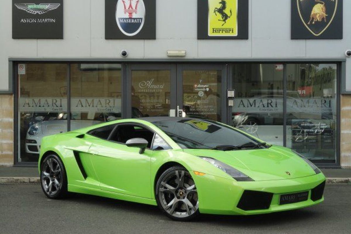 LAMBORGHINI Gallardo E-Gear 520 Bhp Absolutely Crazy !!!!