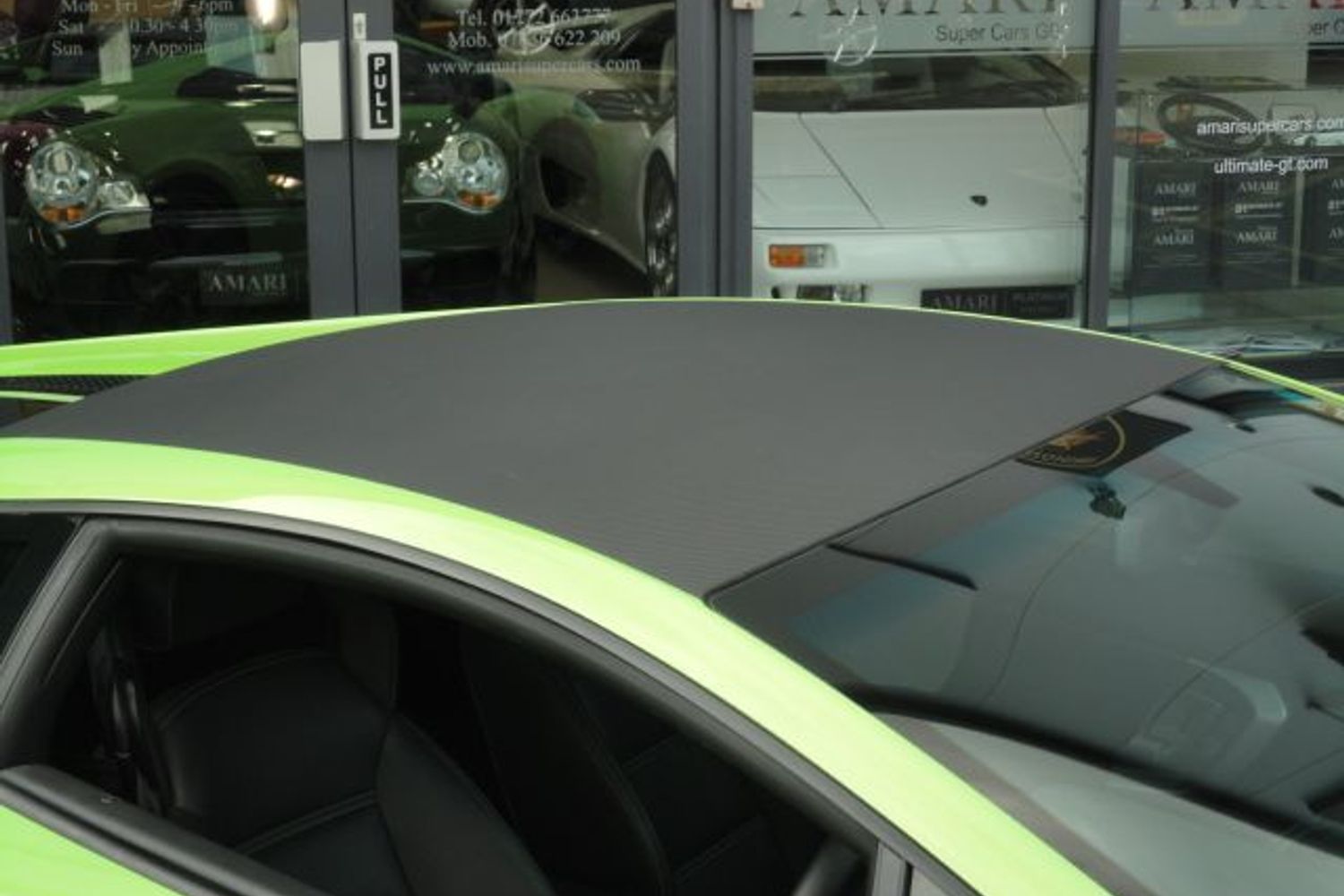 LAMBORGHINI Gallardo E-Gear 520 Bhp Absolutely Crazy !!!!