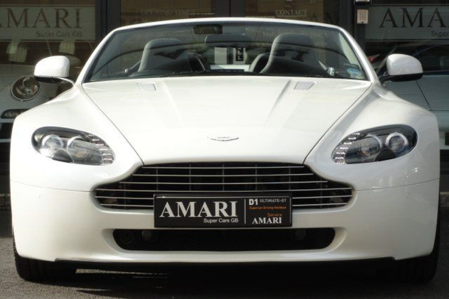 ASTON MARTIN VANTAGE V8 ROADSTER Auto/Sport Paddle Shift