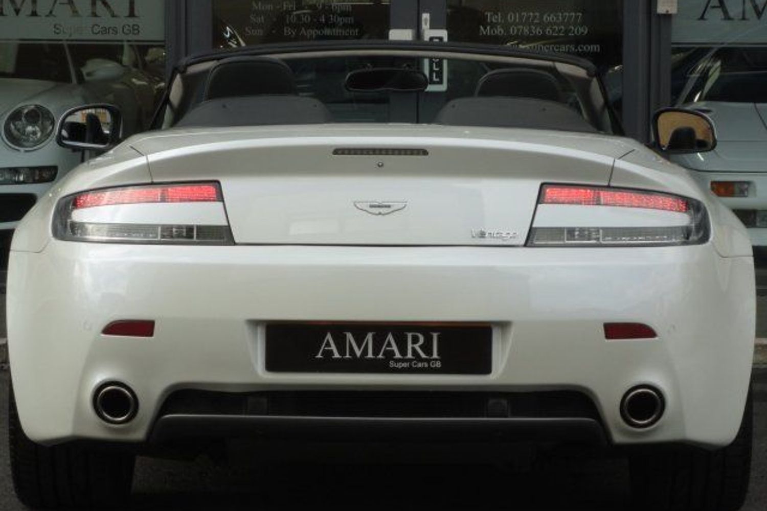 ASTON MARTIN VANTAGE V8 ROADSTER Auto/Sport Paddle Shift