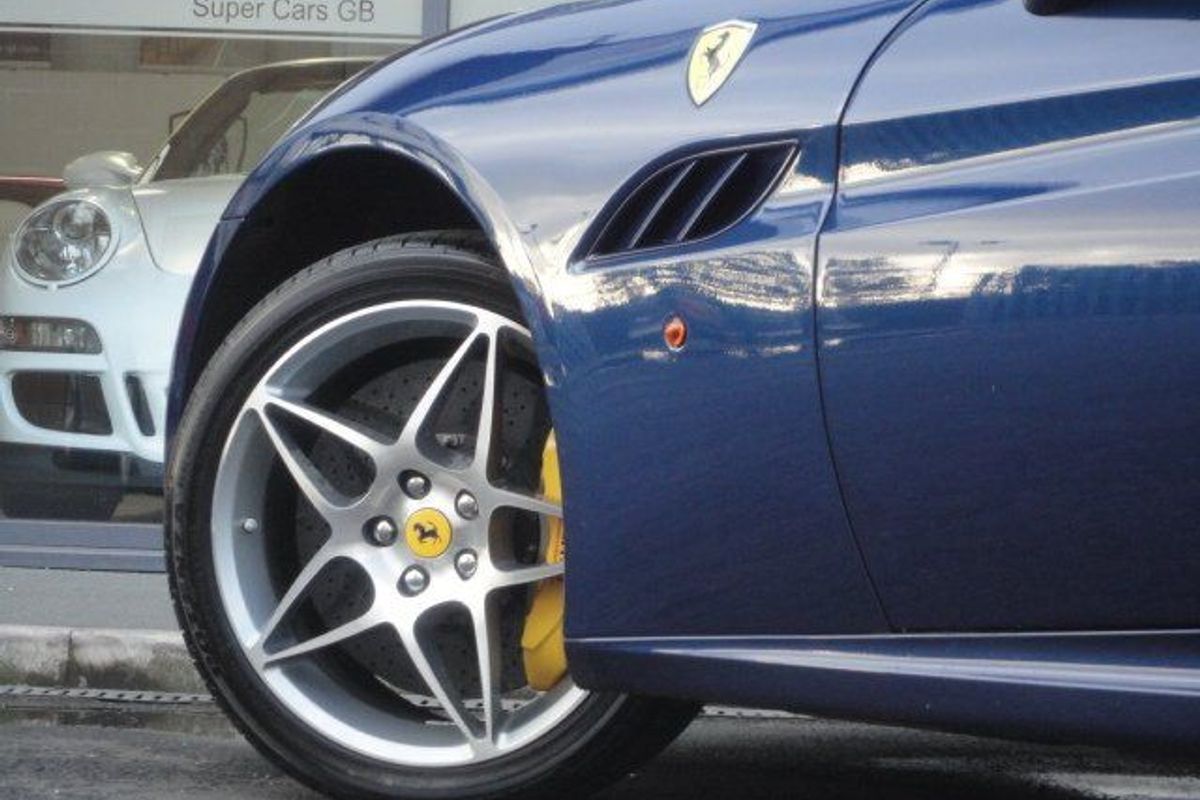 FERRARI California F1 Stunning Tour De France Blue