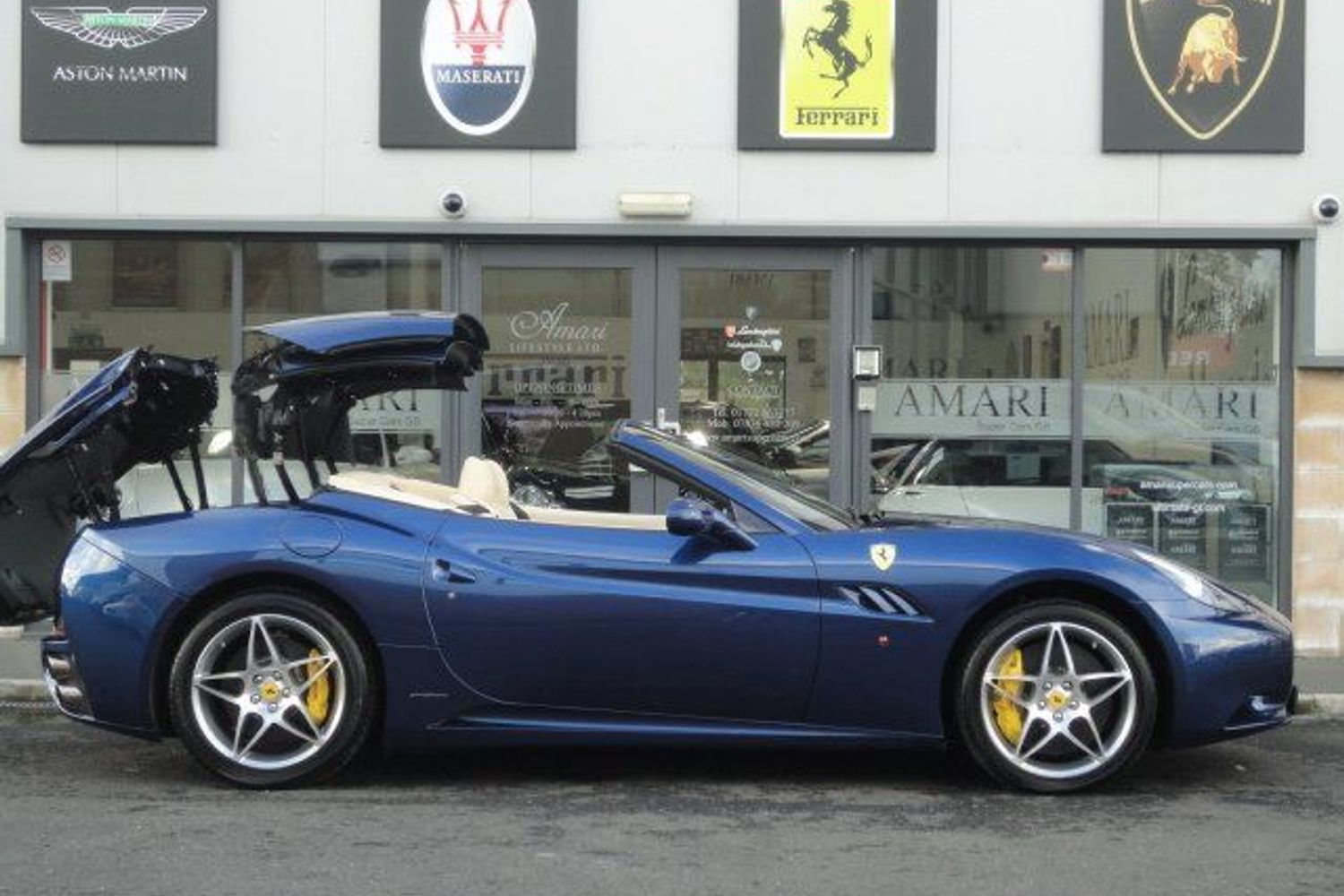 FERRARI California F1 Stunning Tour De France Blue