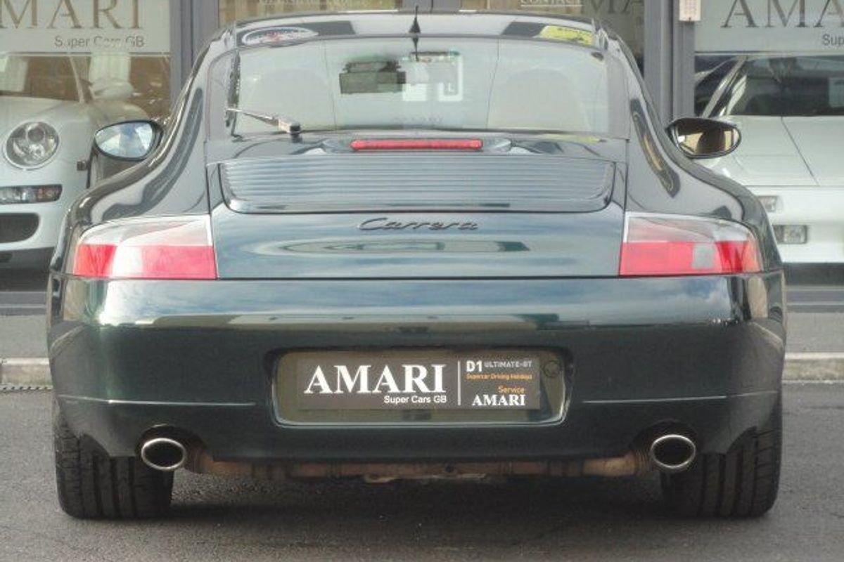 PORSCHE 996 Carrera Tiptronic S