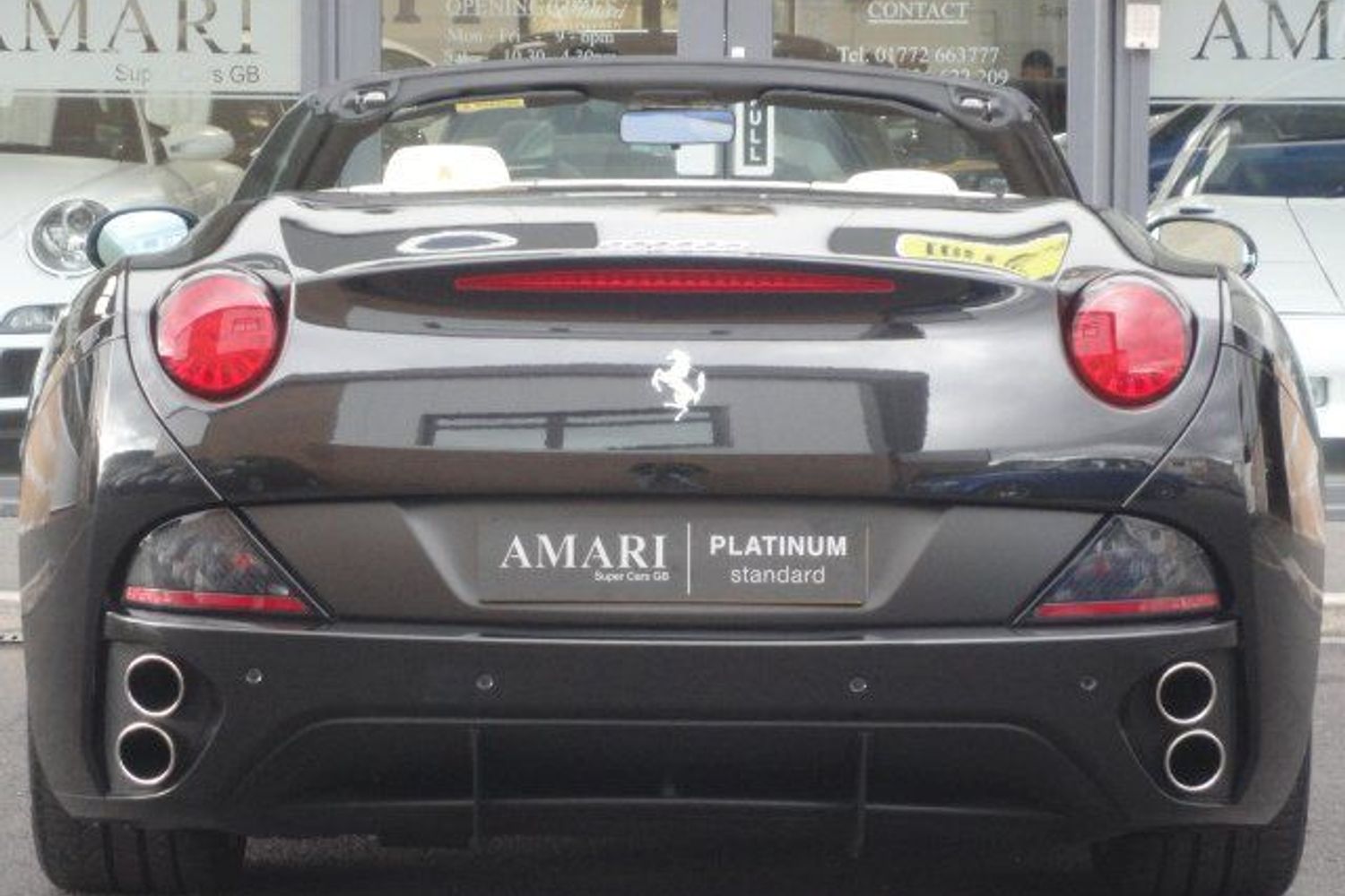 FERRARI California F1