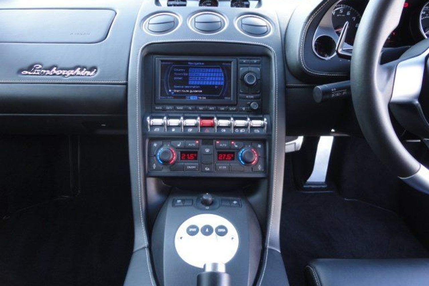 LAMBORGHINI Gallardo LP560-4 (Finished In Pearlescent Balloon White)