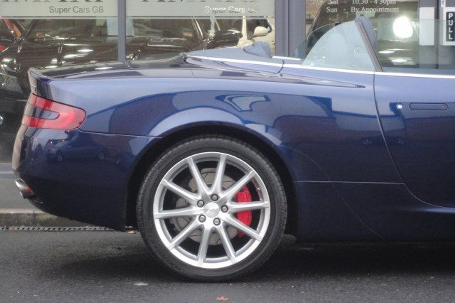 ASTON MARTIN DB9 V12 VOLANTE S
