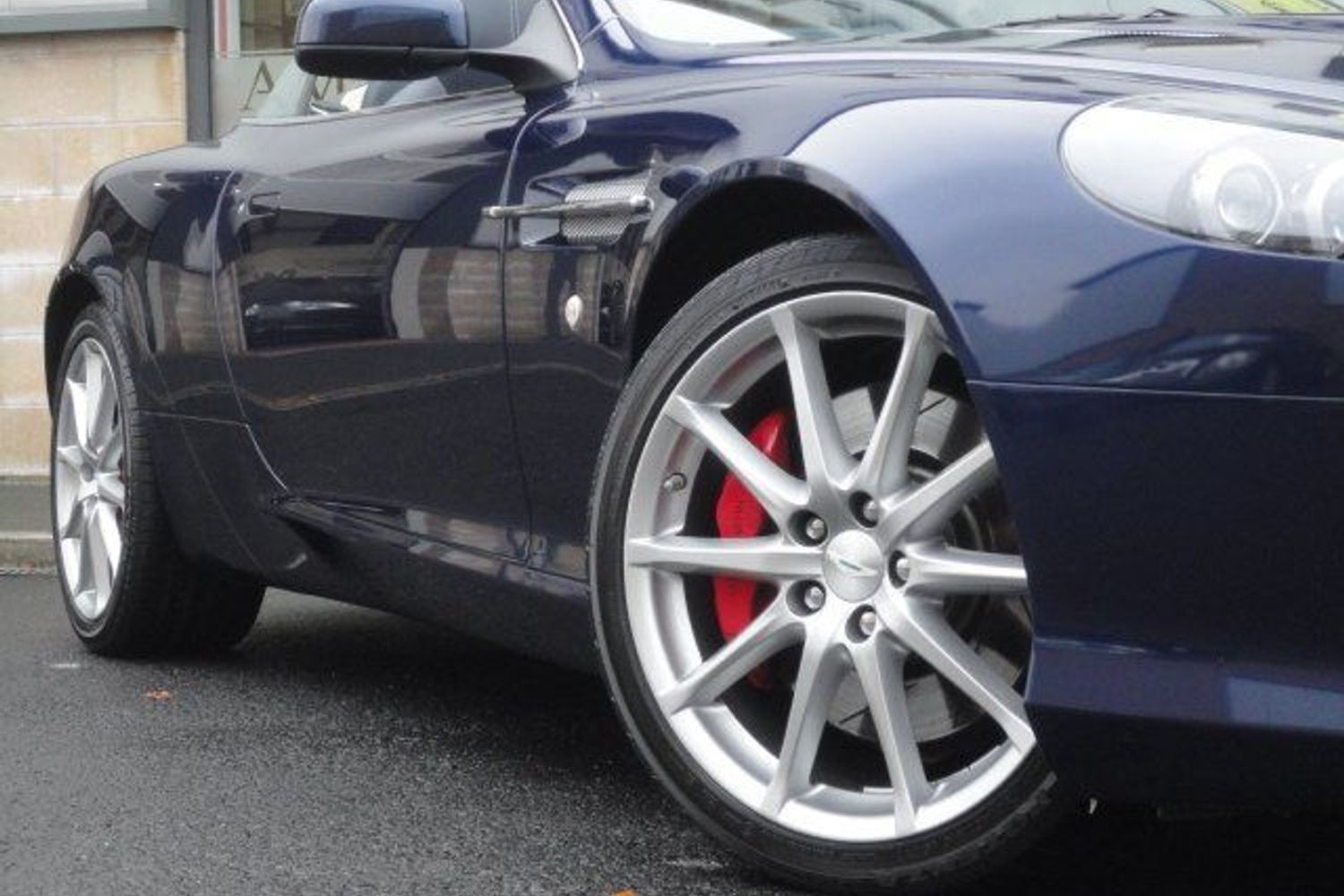 ASTON MARTIN DB9 V12 VOLANTE S