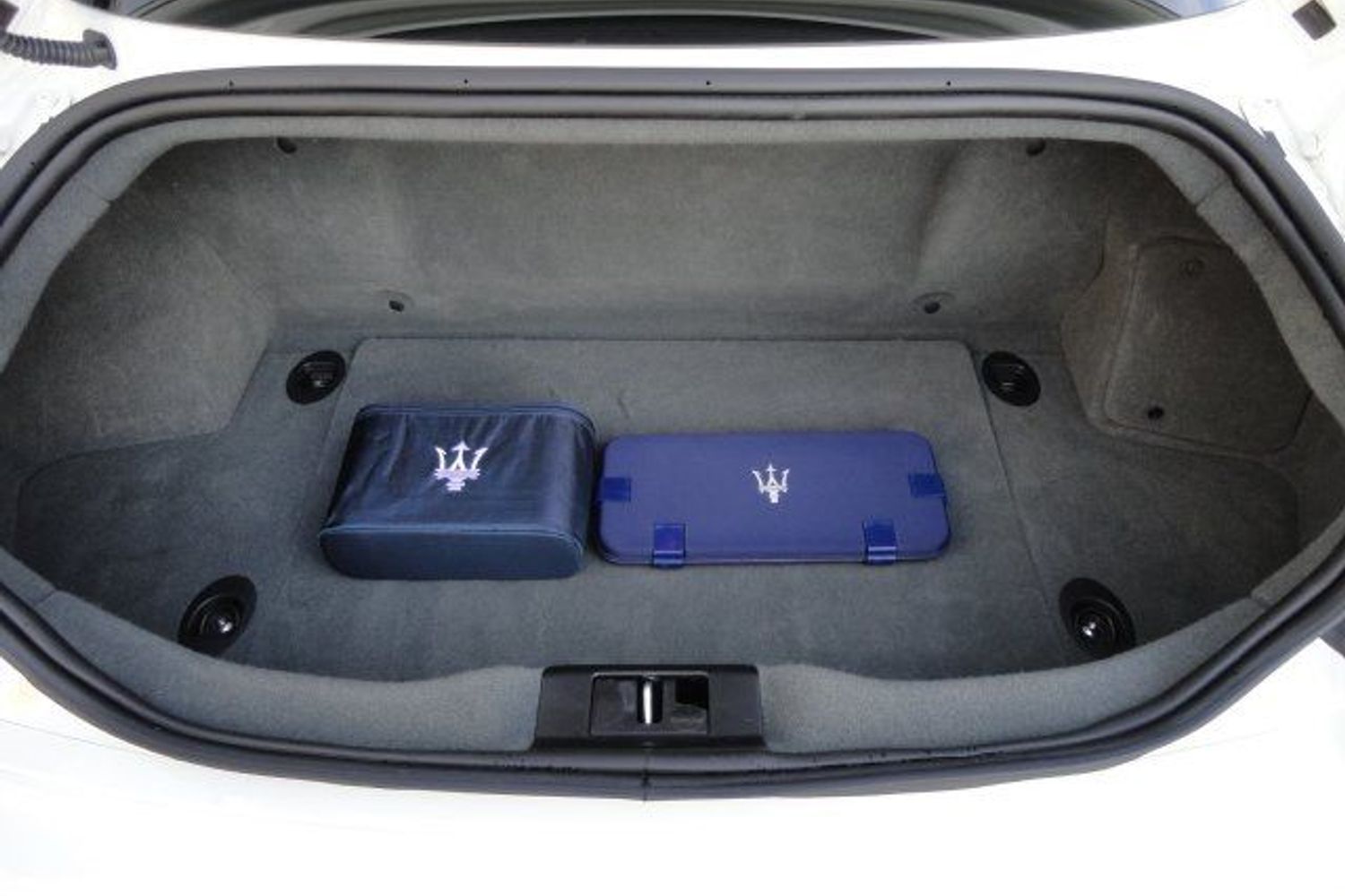 MASERATI GRAN TURISMO 4.7 MC Shift S Stradale