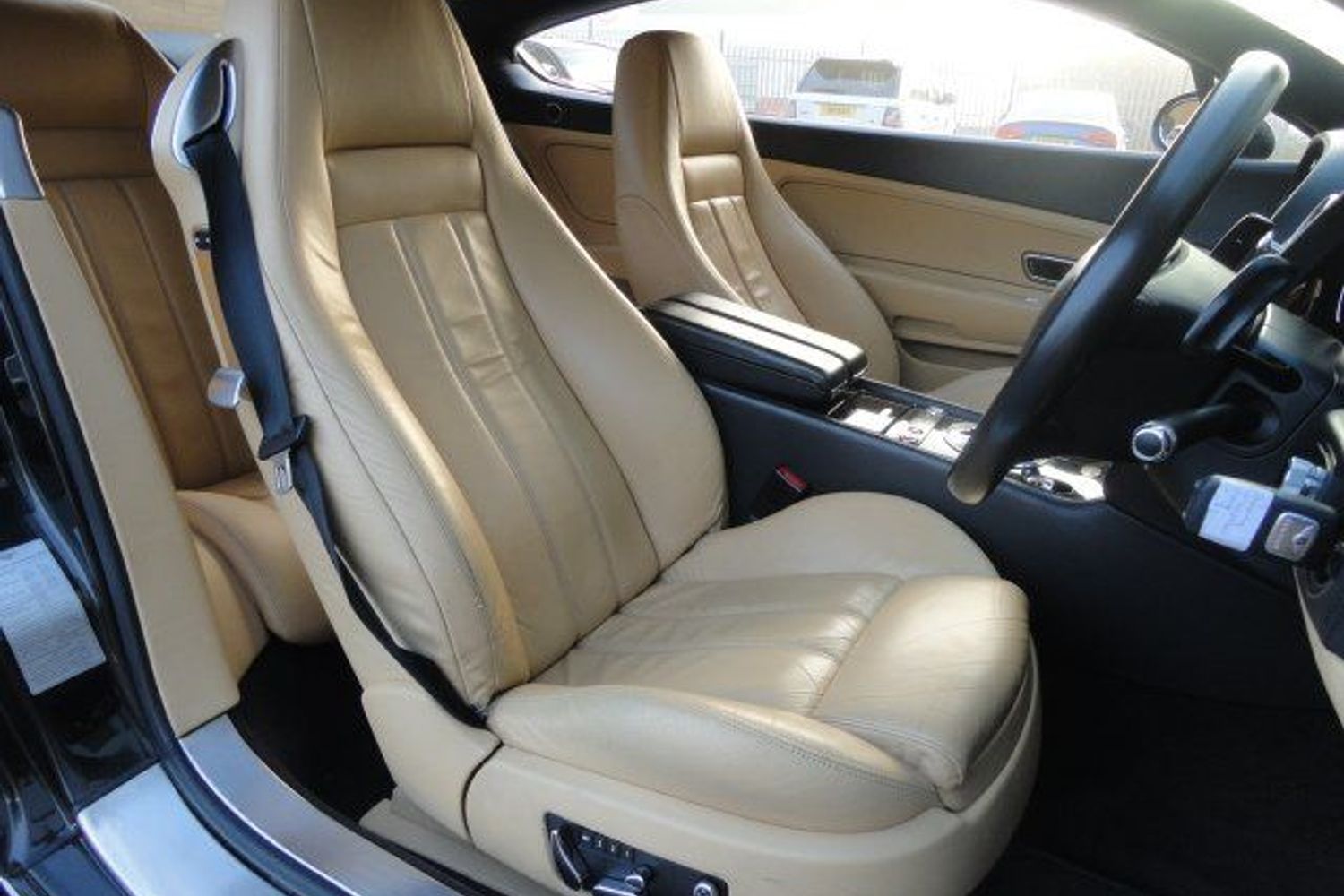 BENTLEY Continental GT 6.0 W12