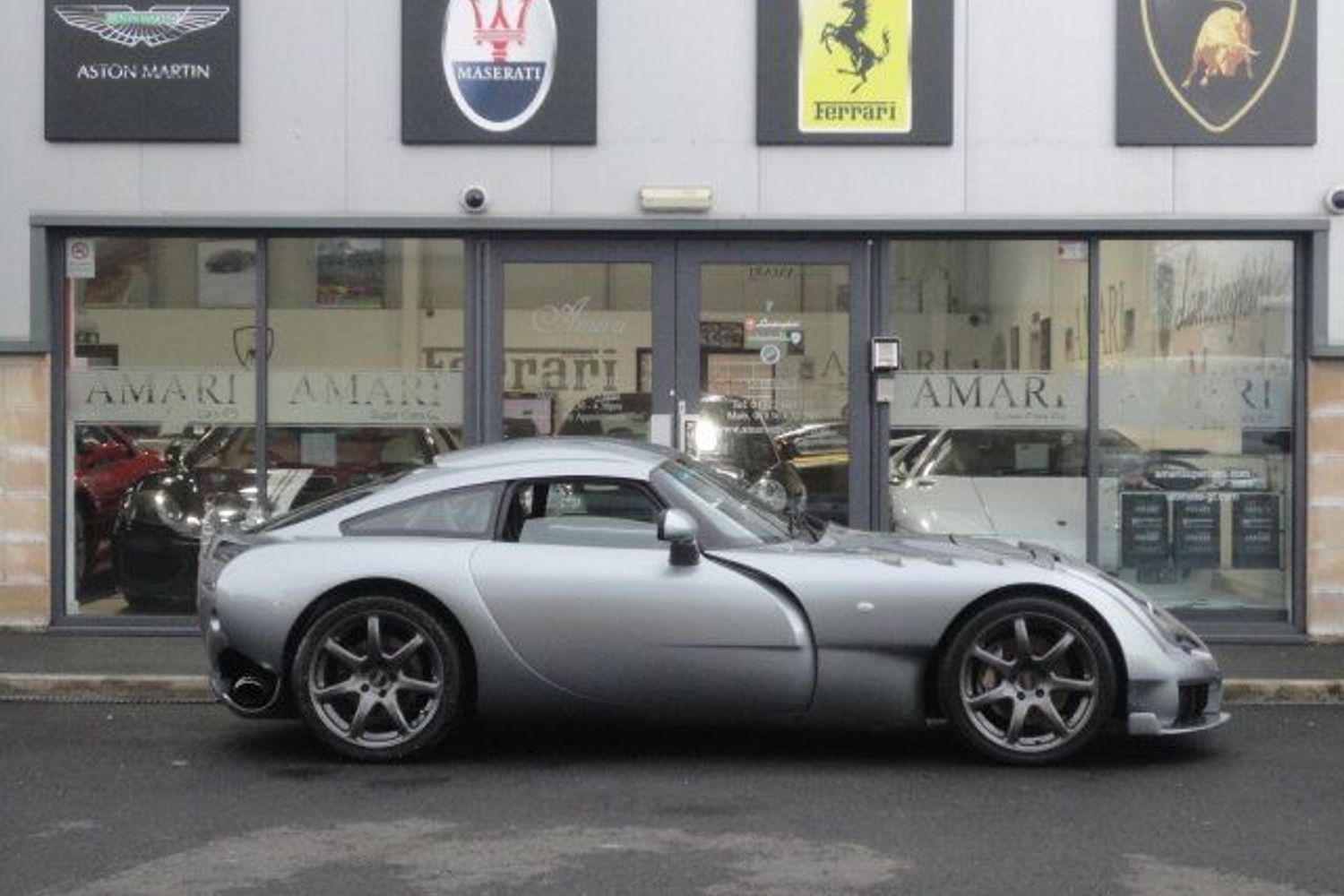 TVR Sagaris (Straight-six Sagaris is the extreme face of TVR)