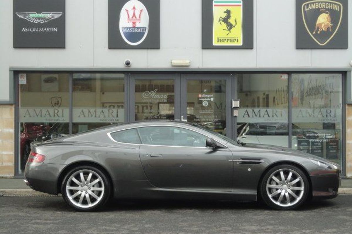 ASTON MARTIN DB9 Touch Tronic Auto