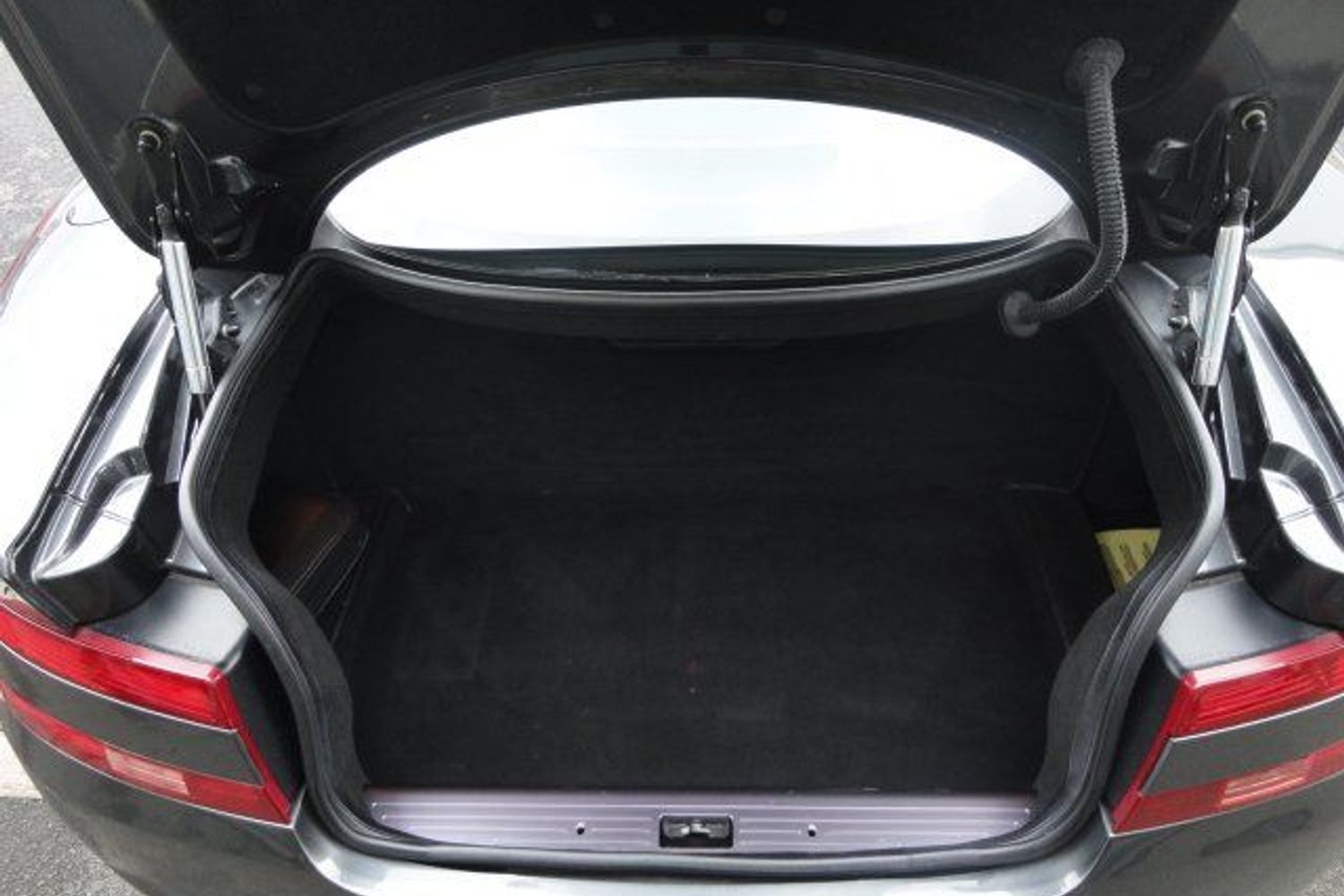 ASTON MARTIN DB9 Touch Tronic Auto