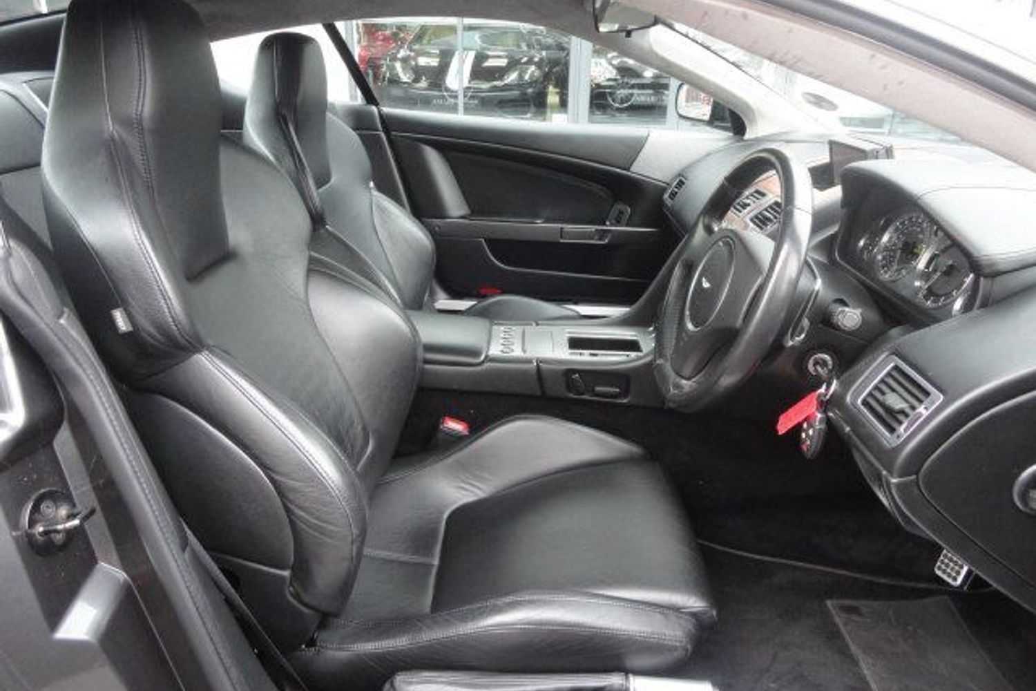 ASTON MARTIN DB9 Touch Tronic Auto