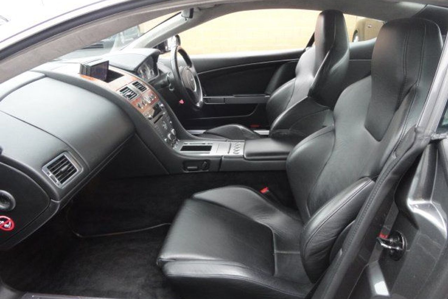 ASTON MARTIN DB9 Touch Tronic Auto