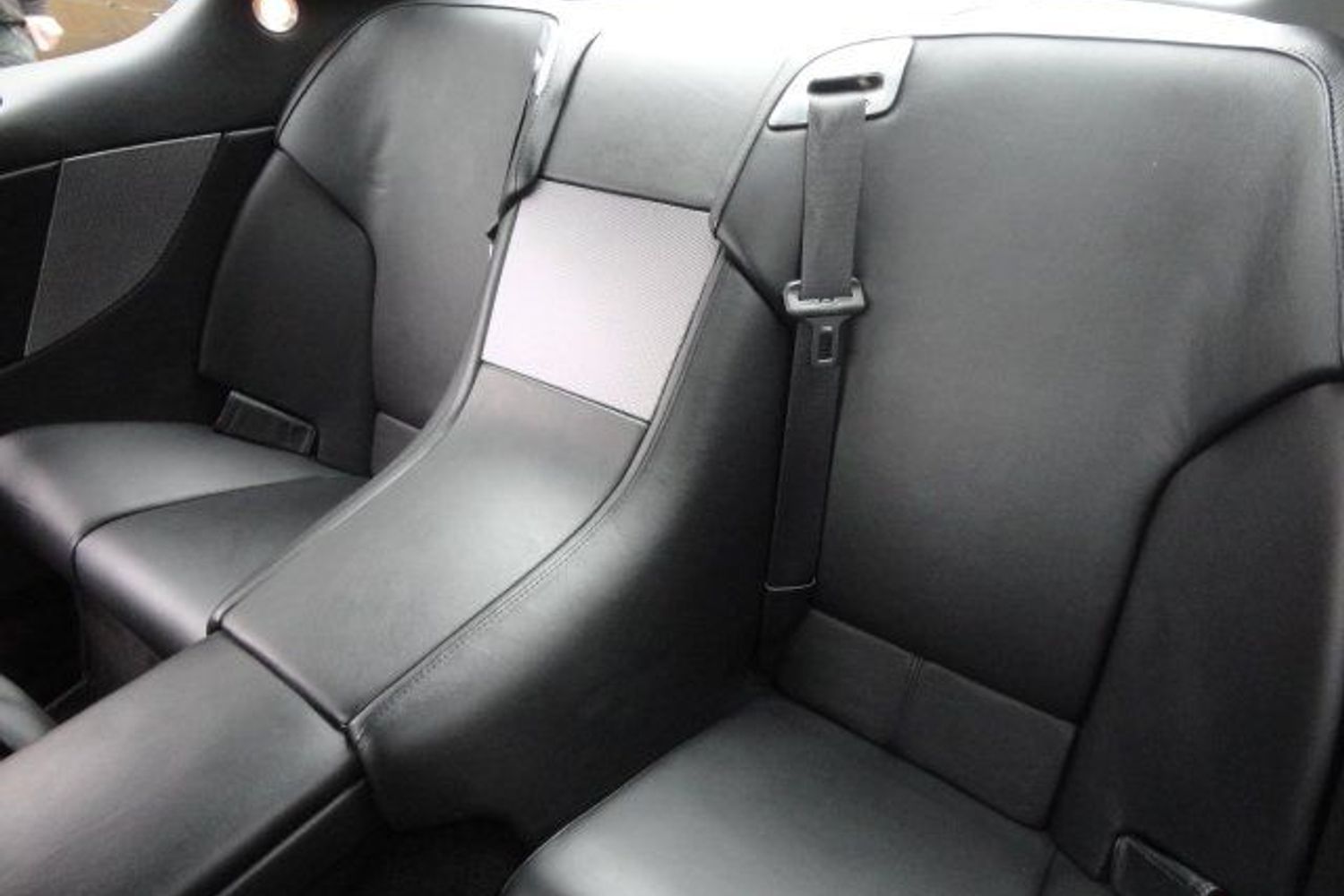 ASTON MARTIN DB9 Touch Tronic Auto