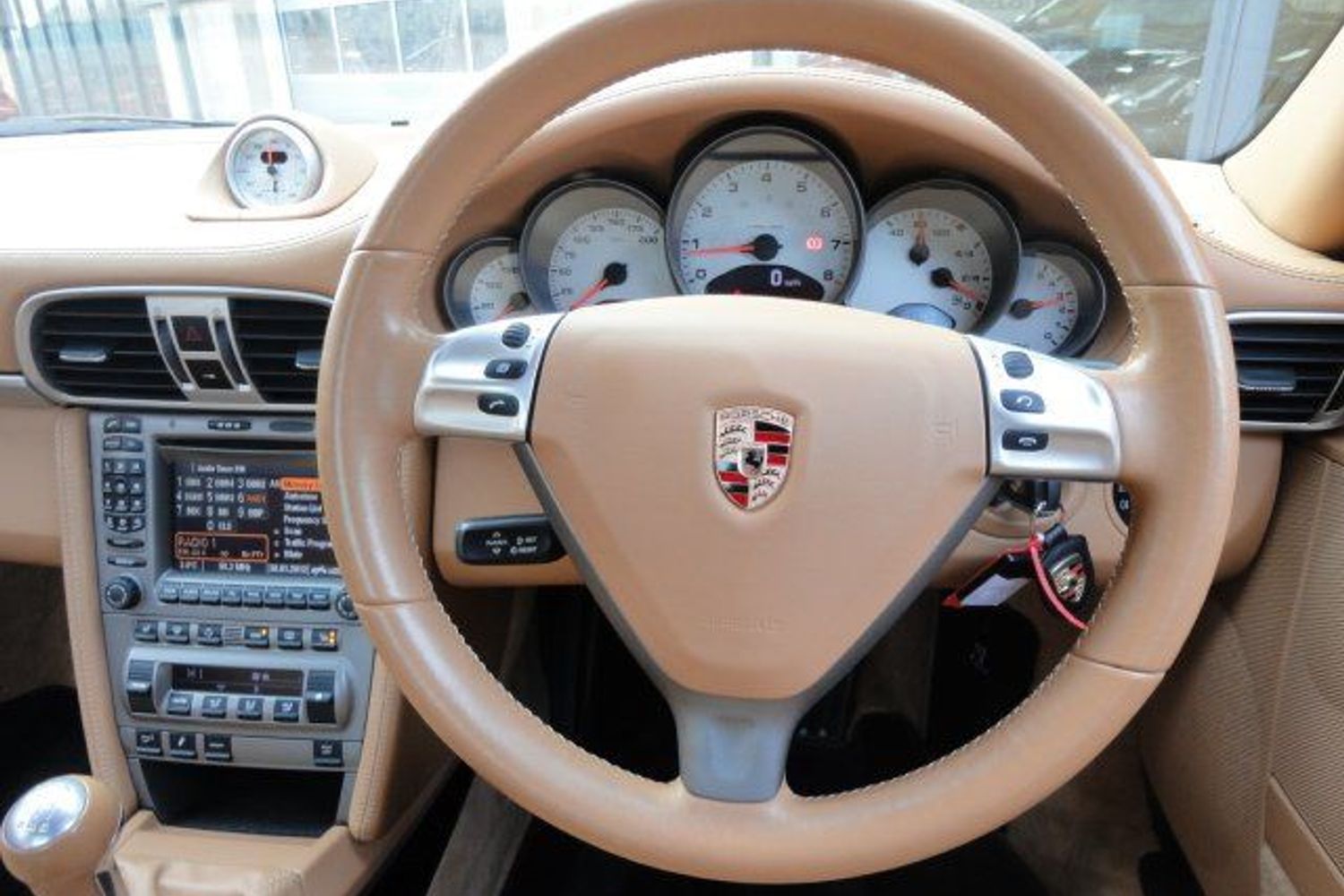 PORSCHE 997 C2 3.8 with Sports Chrono Package Plus