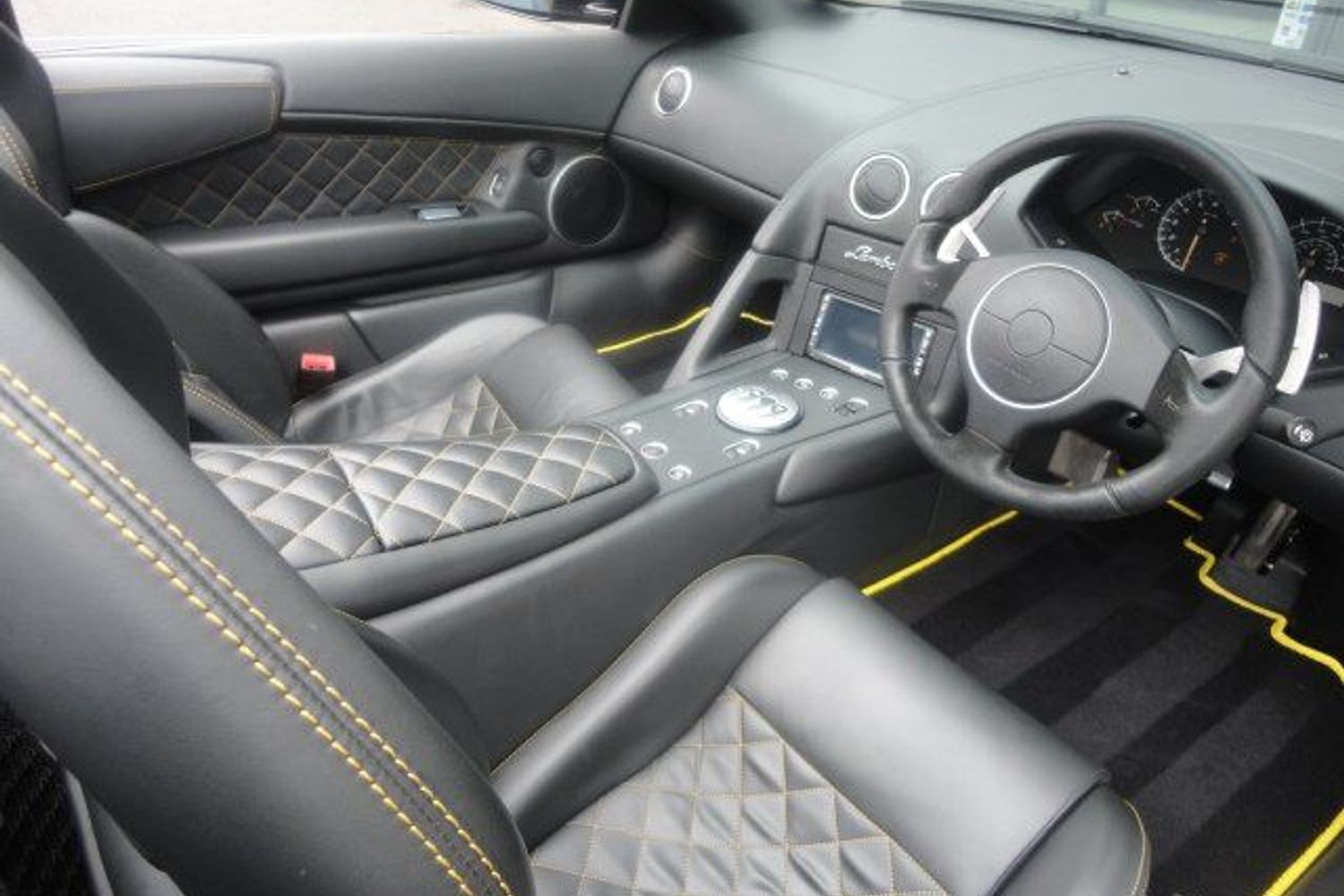 LAMBORGHINI LP640 Roadster "The ultimate Lambo"