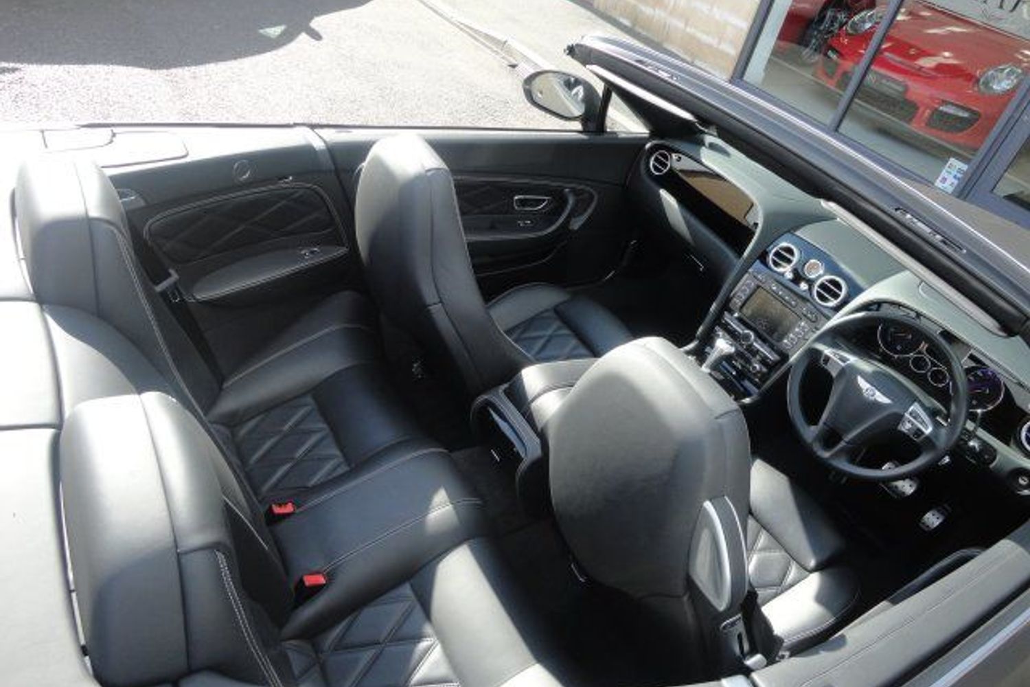 BENTLEY GTC Speed in Matte Black