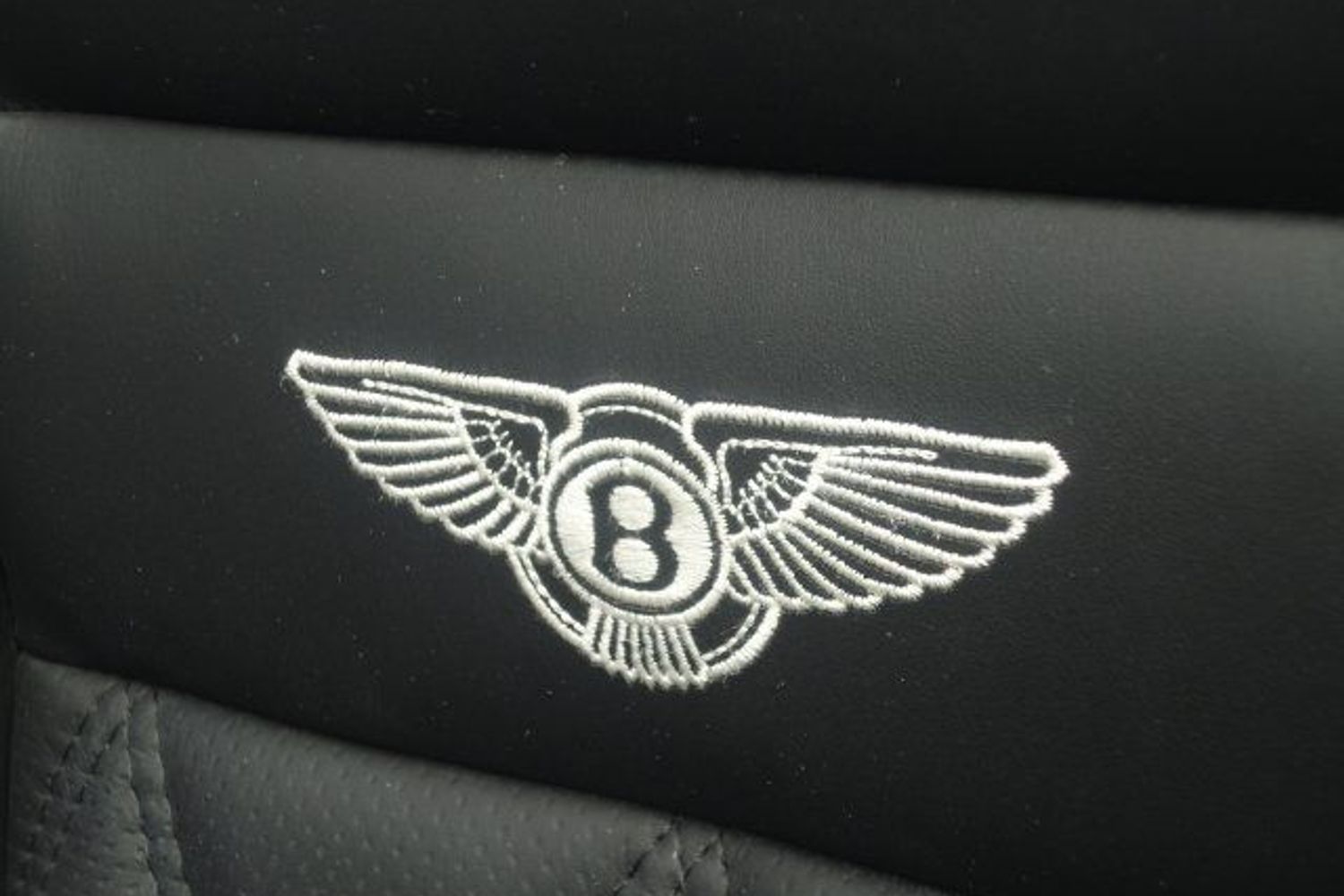 BENTLEY GTC Speed in Matte Black