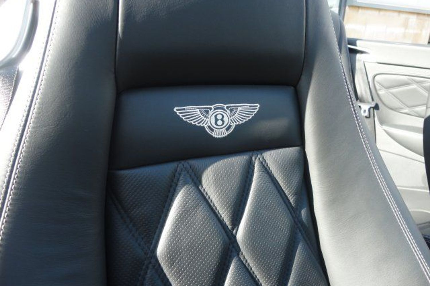 BENTLEY GTC Speed in Matte Black